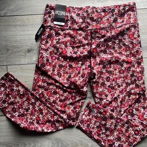 VS Sport 7/8 length leggings